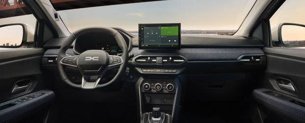 Noua Dacia Sandero a debutat oficial. Masina romanilor se lauda acum cu doua ecrane in bord si un motor hibrid de 155 CP sub capota