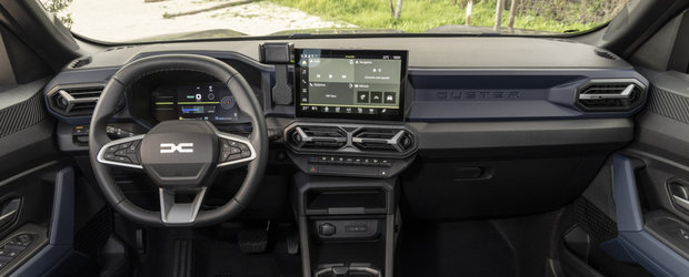 Noua Dacia Sandero, prezentata neoficial. Masina romanilor se lauda cu ceasuri de bord digitale si un motor aspirat de 1.8 litri