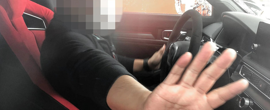 Noua Honda Civic Type R, surprinsa in teste cu interiorul la vedere. Poza pe care japonezii o vor stearsa de urgenta de pe internet Noua Honda Civic Type R, surprinsa in teste cu interiorul la vedere. Poza pe care japonezii o vor stearsa de urgenta de pe internet