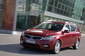 Noua Kia Ceed isi arata fata inainte de Frankfurt