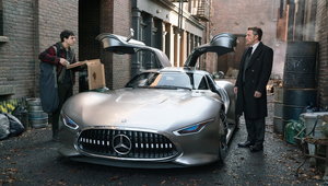 Noua masina a lui Batman este un Mercedes in doua portiere, cu design fabulos, constructie din carbon si 585 CP sub capota