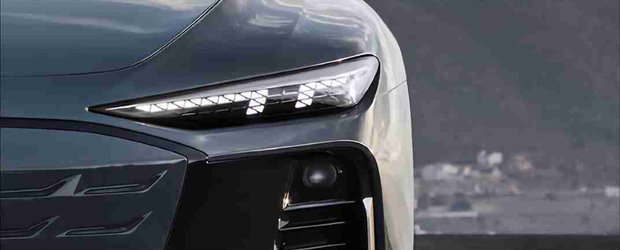 Noua masina de la Audi e nebunie curata: are faruri care proiecteaza jocuri video pe pereti!