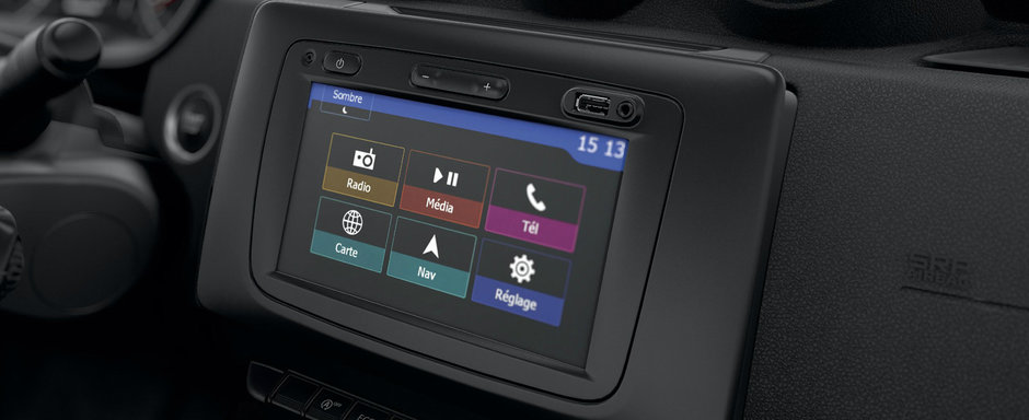 Noua masina de la DACIA are in standard camera pentru marsarier si aer conditionat automat. Disponibila si in Romania Noua masina de la DACIA are in standard camera pentru marsarier si aer conditionat automat. Disponibila si in Romania