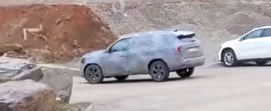 Noua masina de la Dacia, surprinsa pentru prima oara in teste. Romanii nu au mai vandut niciodata acest model Noua masina de la Dacia, surprinsa pentru prima oara in teste. Romanii nu au mai vandut niciodata acest model