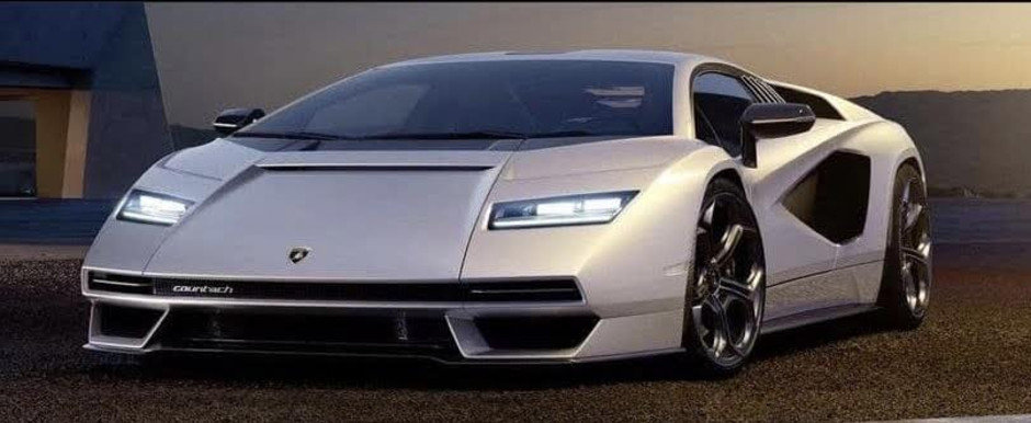 Noua masina de la Lamborghini a ajuns mai devreme pe internet. Pozele pe care italienii le vor sterse de urgenta Noua masina de la Lamborghini a ajuns mai devreme pe internet. Pozele pe care italienii le vor sterse de urgenta
