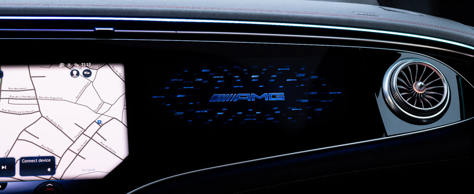 Noua masina de la Mercedes e nebunie curata: are 687 de cai sub capota si un display curbat de 141 de centimetri la interior! Galerie foto completa Noua masina de la Mercedes e nebunie curata: are 687 de cai sub capota si un display curbat de 141 de centimetri la interior! Galerie foto completa