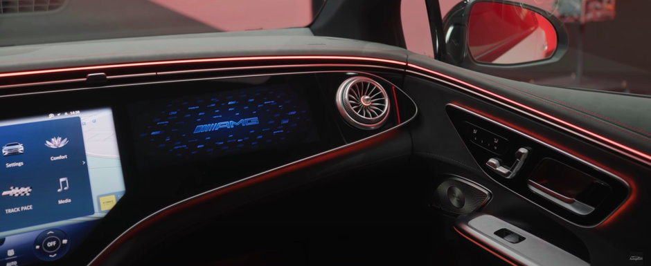 Noua masina de la Mercedes e nebunie curata: are 687 de cai sub capota si un display curbat de 141 de centimetri la interior! Cum arata in realitate Noua masina de la Mercedes e nebunie curata: are 687 de cai sub capota si un display curbat de 141 de centimetri la interior! Cum arata in realitate
