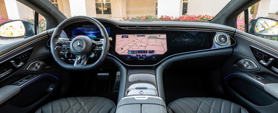 Noua masina de la Mercedes e nebunie curata: are 761 de cai sub capota si un display curbat de 55 de inch la interior! Galerie foto completa Noua masina de la Mercedes e nebunie curata: are 761 de cai sub capota si un display curbat de 55 de inch la interior! Galerie foto completa