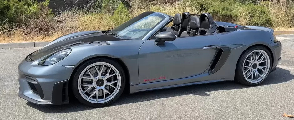 Noua masina de la Porsche e nebunie curata: are motor care se tureaza pana la 9.000 rpm! Poze reale Noua masina de la Porsche e nebunie curata: are motor care se tureaza pana la 9.000 rpm! Poze reale