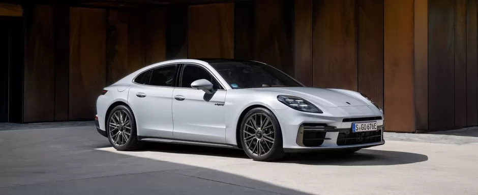 Noua masina de strada de la Porsche e nebunie curata: are 782 de cai putere si 1.000 de Newton-Metri sub capota! Cat costa in Romania Noua masina de strada de la Porsche e nebunie curata: are 782 de cai putere si 1.000 de Newton-Metri sub capota! Cat costa in Romania