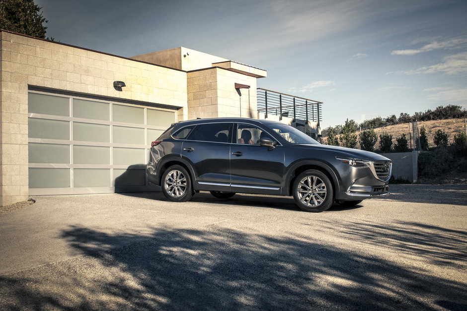 Noua Mazda CX-9 se lanseaza in premiera cu motor turbo pe benzina Noua Mazda CX-9 se lanseaza in premiera cu motor turbo pe benzina