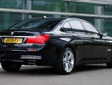 Noua Serie 7 vine cu motor diesel Twin-Turbo, xDrive si pachetul sport M
