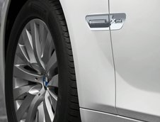 Noua Serie 7 vine cu motor diesel Twin-Turbo, xDrive si pachetul sport M