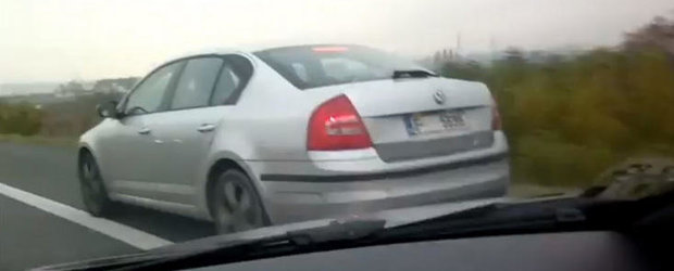 Noua Skoda Octavia 3, surprinsa aproape necamuflata!