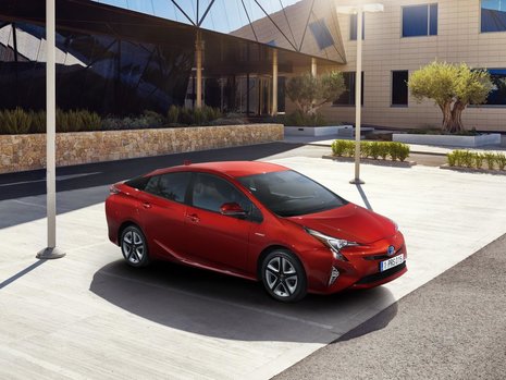 Noua Toyota Prius