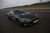 Noul Aston One-77 atinge 355 km/h!