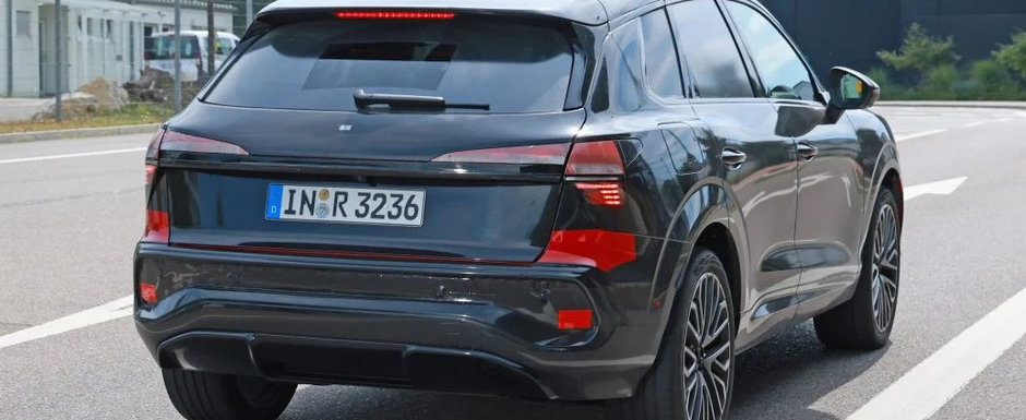 Noul Audi Q3, surprins pentru prima oara in teste. Viitorul model al nemtilor a fost pozat complet necamuflat Noul Audi Q3, surprins pentru prima oara in teste. Viitorul model al nemtilor a fost pozat complet necamuflat