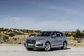 Noul Audi Q7 e-tron