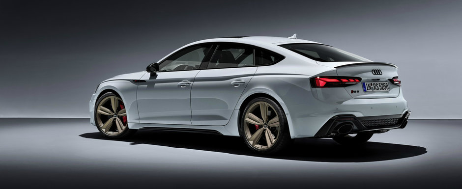 Noul Audi RS5 Facelift apare de nicaieri si ni se arata din toate unghiurile posibile si imposibile. FOTO Noul Audi RS5 Facelift apare de nicaieri si ni se arata din toate unghiurile posibile si imposibile. FOTO