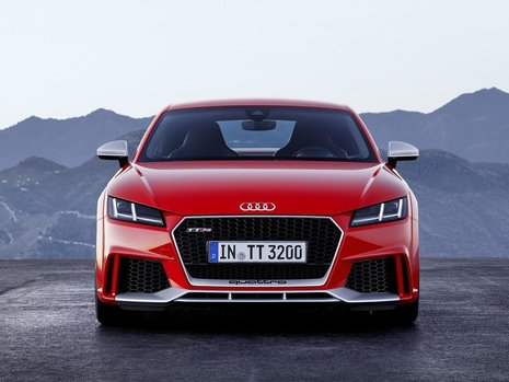 Noul Audi TT-RS