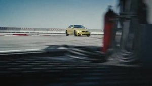 Noul BMW M4 Coupe, portavionul si drifturile