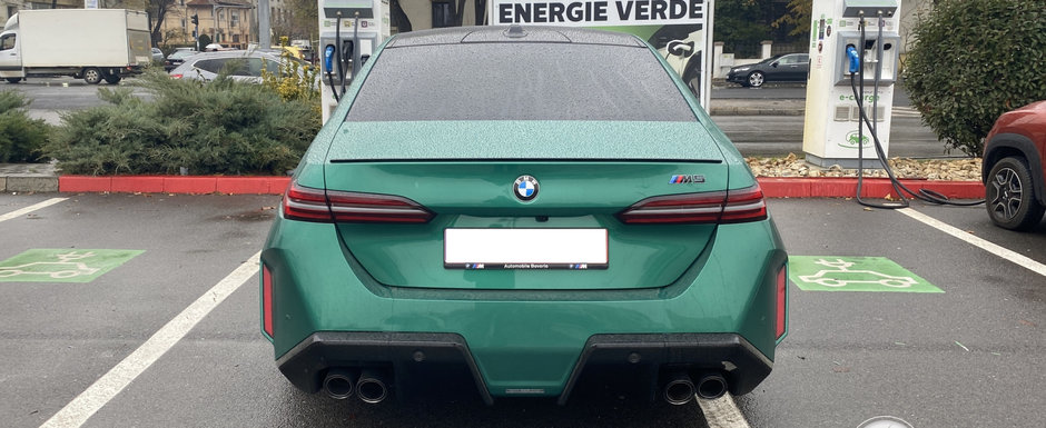 Noul BMW M5, fotografiat pentru prima oara in Romania! Super-sedanul bavarez costa 132.983 de euro Noul BMW M5, fotografiat pentru prima oara in Romania! Super-sedanul bavarez costa 132.983 de euro