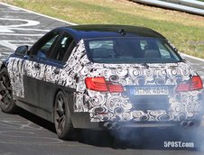 Noul BMW M5 surprins aproape necamuflat!