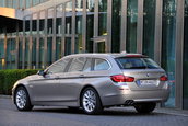 Noul BMW Seria 5 Touring - 150 motive sa il adori