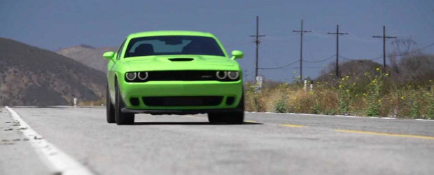 Noul Challenger SRT Hellcat atinge 280 km/h pe pista unui aeroport