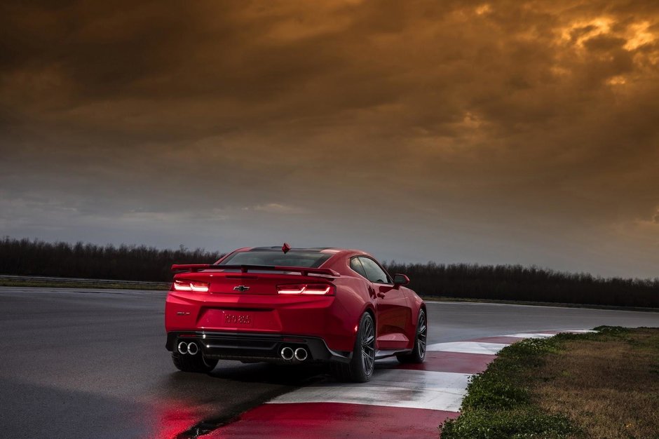 Noul Chevrolet Camaro ZL1