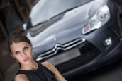 Noul Citroen DS3 si domnisoarele din jurul sau