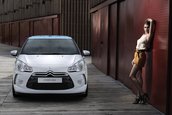 Noul Citroen DS3 si domnisoarele din jurul sau