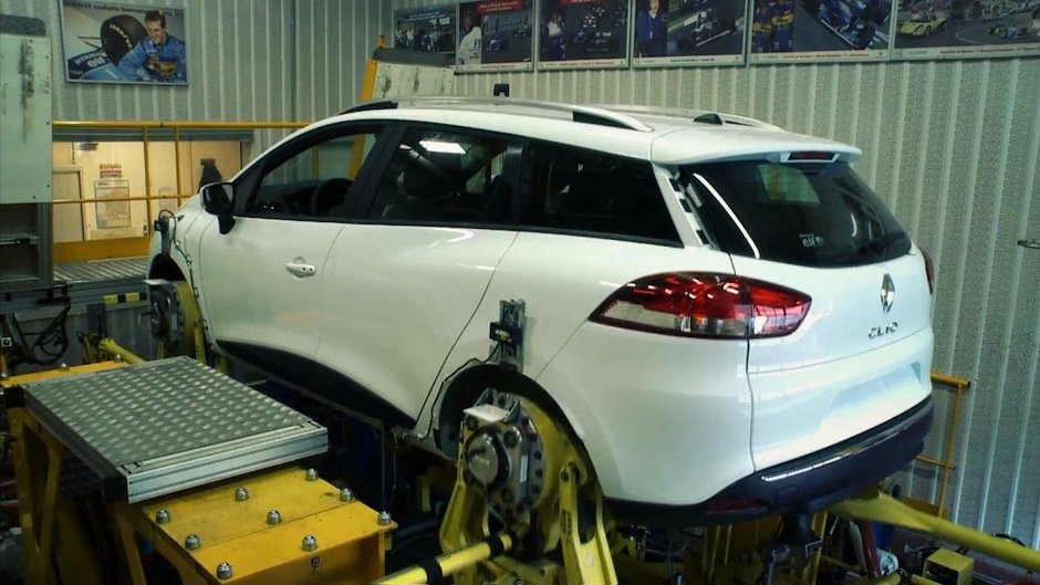 Noul Clio Estate, deconspirat de un video oficial Renault Noul Clio Estate, deconspirat de un video oficial Renault