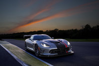 Noul Dodge Viper ACR