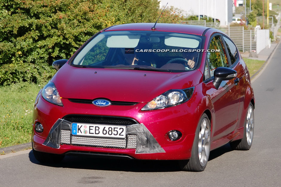 Noul Ford Fiesta ST se arata. Si mai vine si cu 200 de cp... Asa da! Noul Ford Fiesta ST se arata. Si mai vine si cu 200 de cp... Asa da!