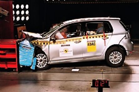 Noul Golf. Protectie la cel mai inalt nivel. Noul Golf. Protectie la cel mai inalt nivel.