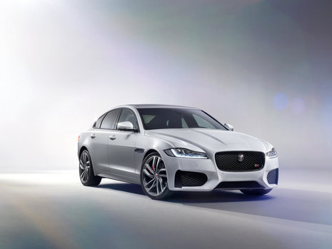 Noul Jaguar XF