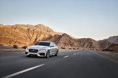 Noul Jaguar XF