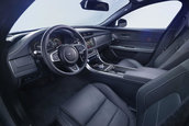 Noul Jaguar XF