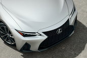 Noul Lexus IS