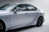Noul Lexus IS