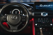 Noul Lexus IS