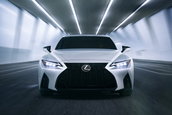 Noul Lexus IS