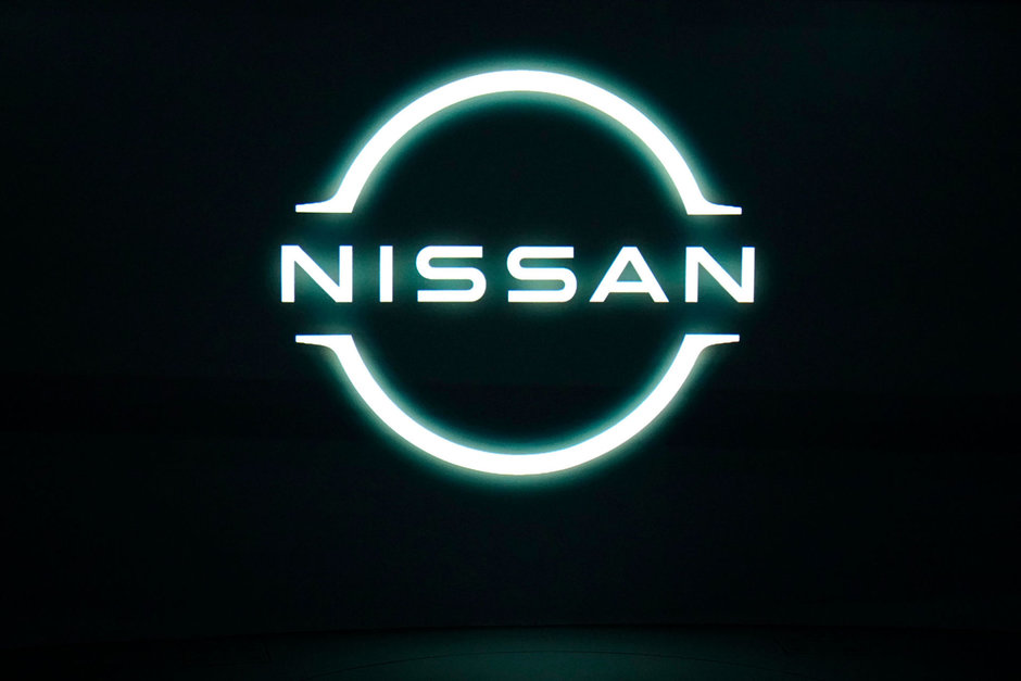 Noul logo Nissan