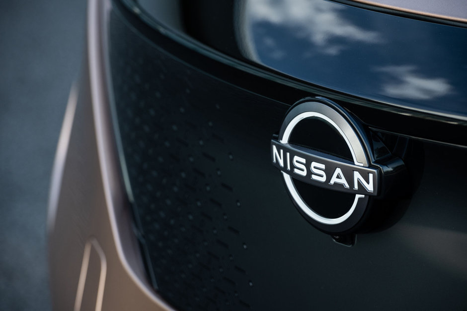 Noul logo Nissan