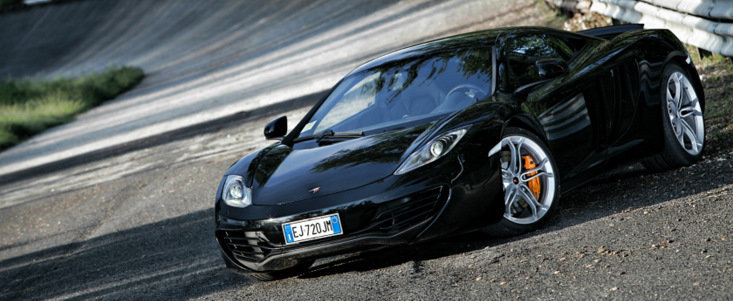 Noul McLaren MP4-12C parcurge 'Ring-ul in 7 minute si 28 secunde