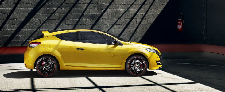 Noul Megane RS Trophy este cel mai rapid Renault de serie. Din istorie! Noul Megane RS Trophy este cel mai rapid Renault de serie. Din istorie!