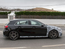 Noul Mercedes A45 AMG - Poze spion