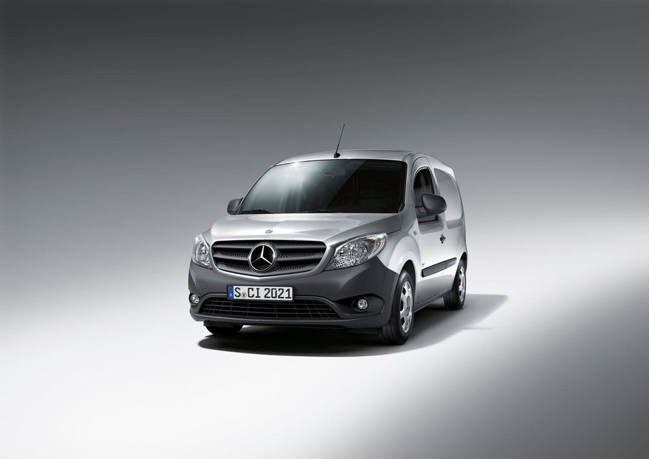 Noul Mercedes-Benz Citan: un autovehicul comercial eficient pentru oras