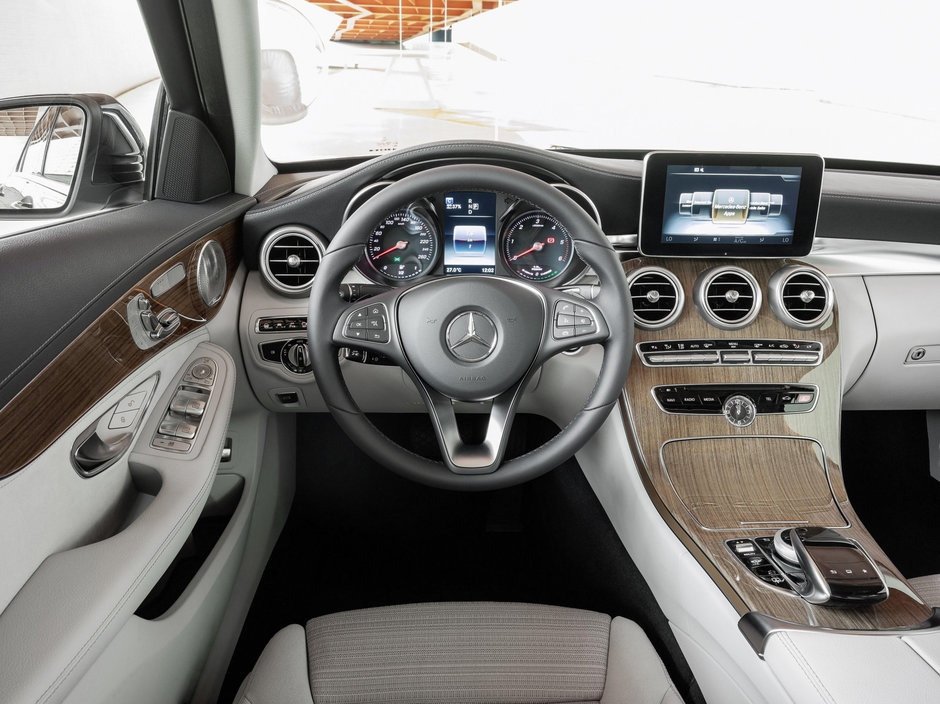 Noul Mercedes C-class - Galerie Foto